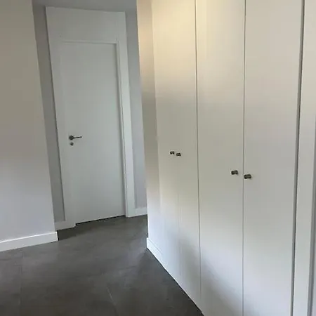 Luxurious For 5 Guests * Манилва